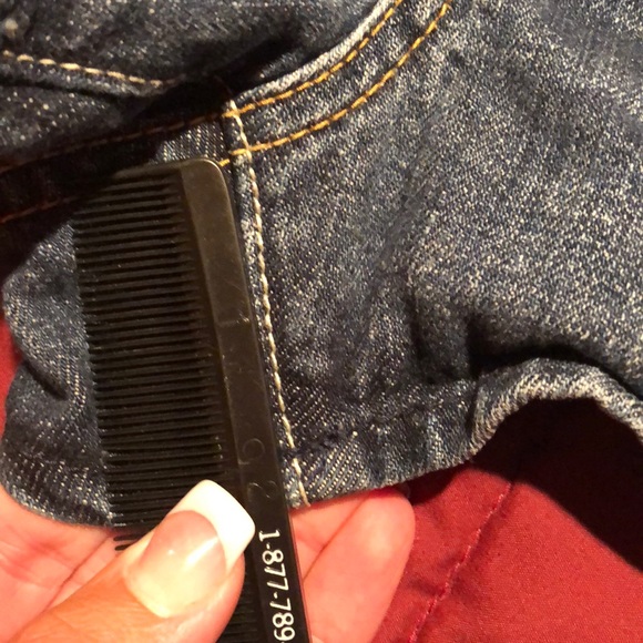 American Eagle Shorts - Picture 3 of 3